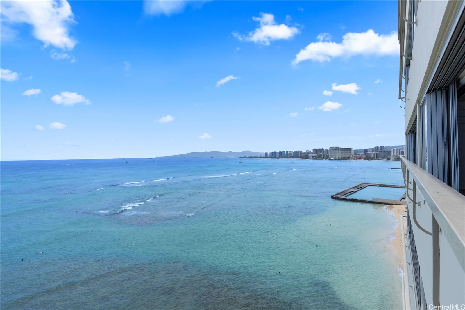 2895 Kalakaua Avenue  Unit 1202