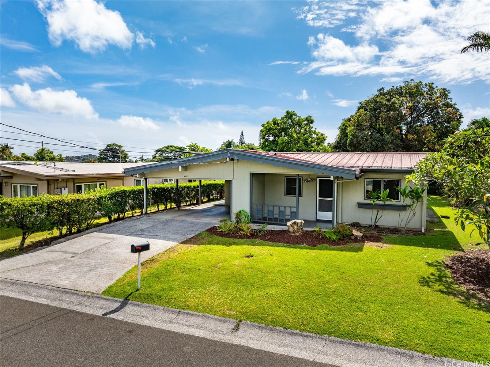 45-676 Kapunahala Road