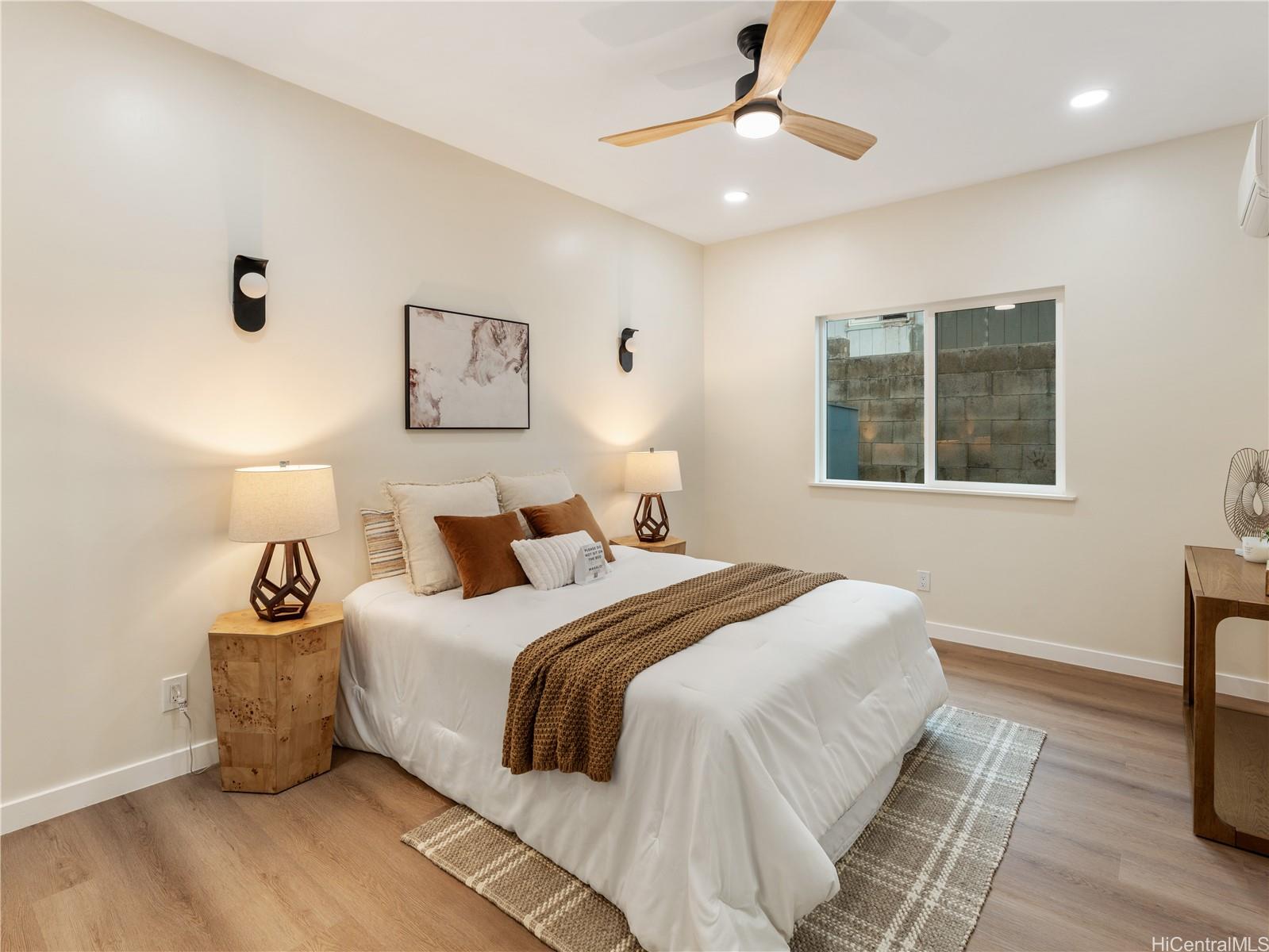 54-11 Pipilani Place
