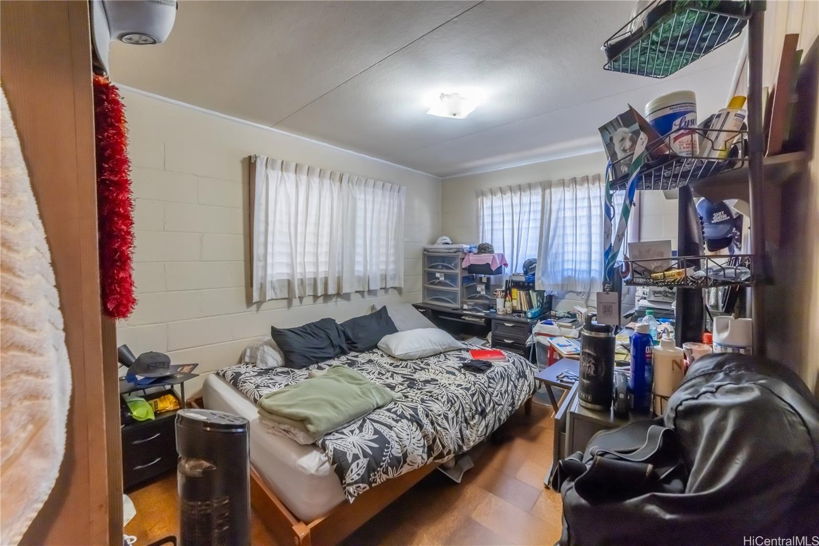 Photo 20 of 25