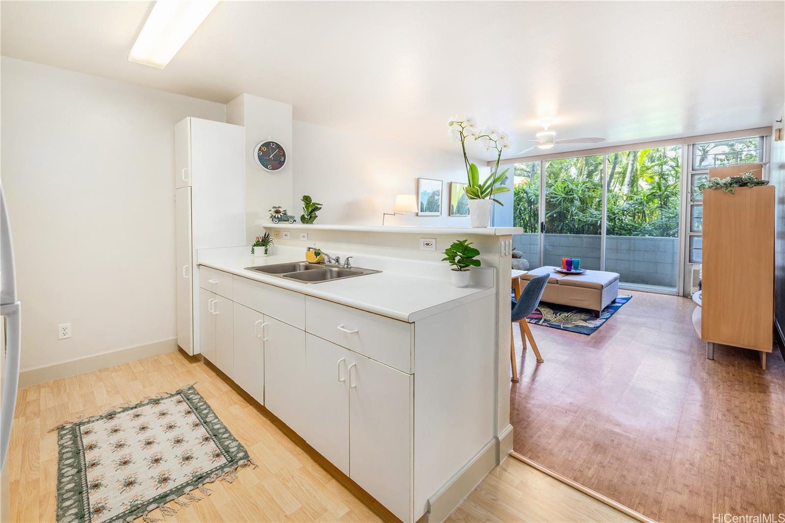 1133 Waimanu Street 107