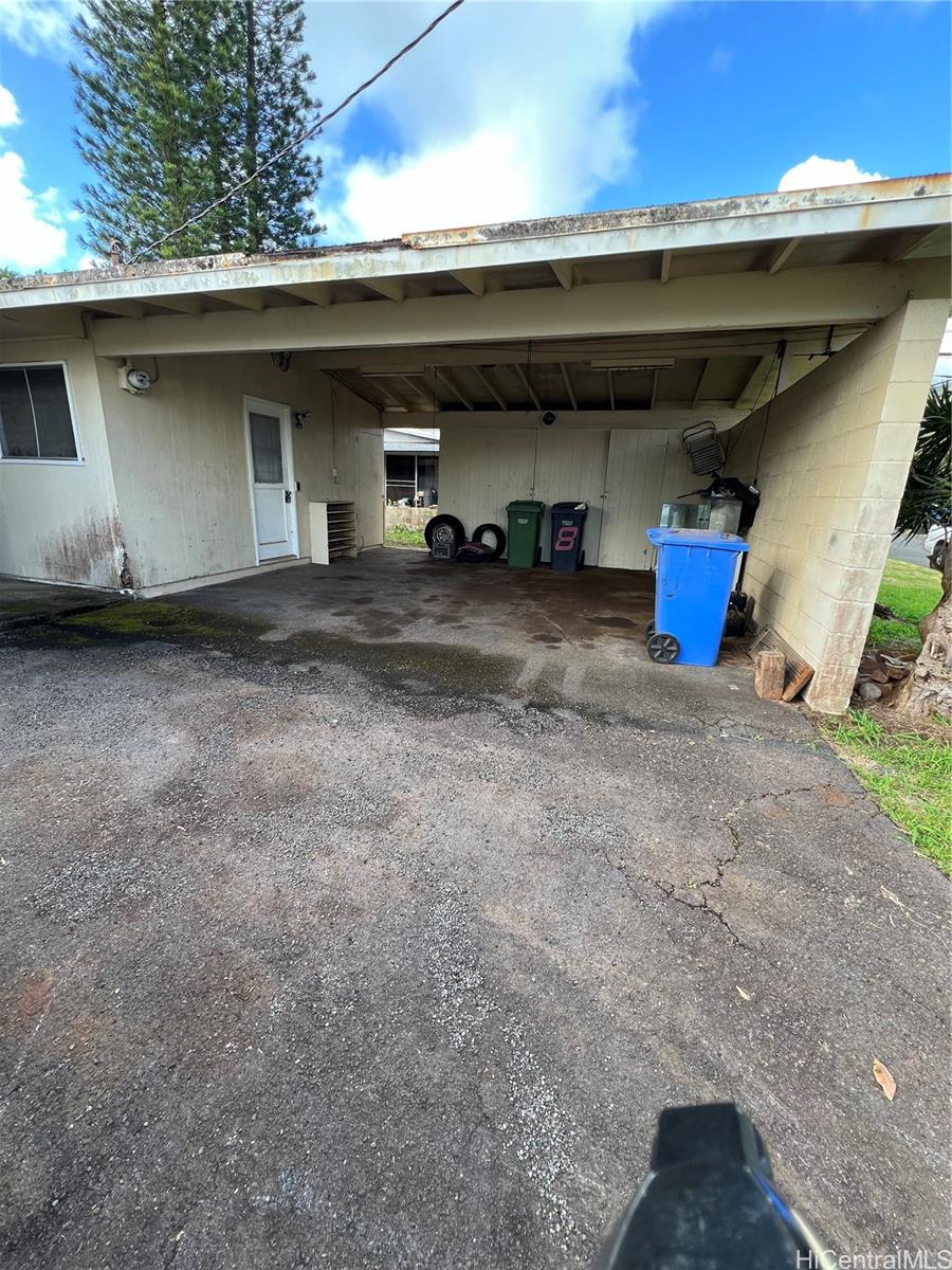 1519 Uluhaku Place