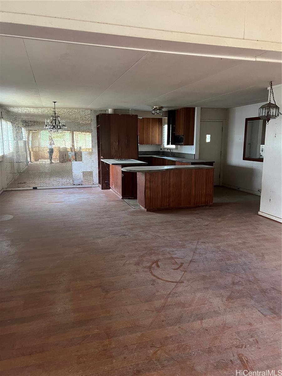 1519 Uluhaku Place