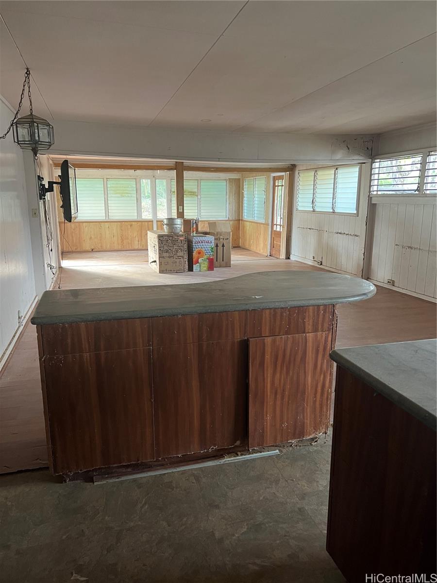 1519 Uluhaku Place