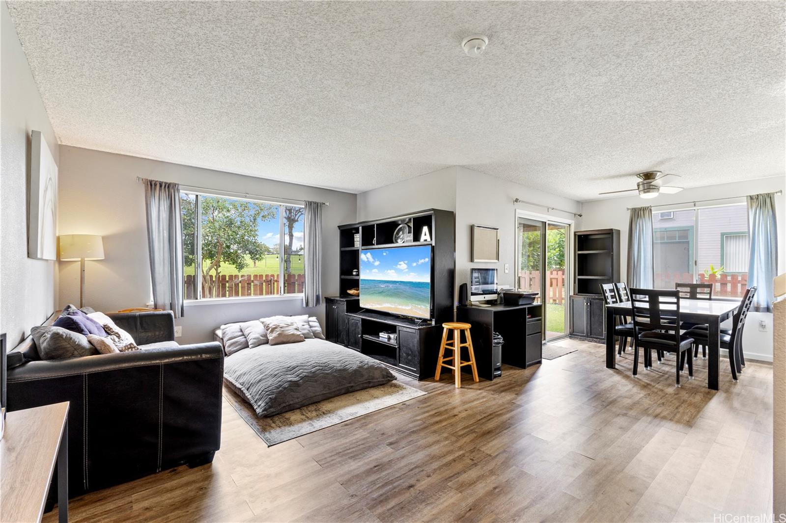 95-1049 Kuauli Street 49