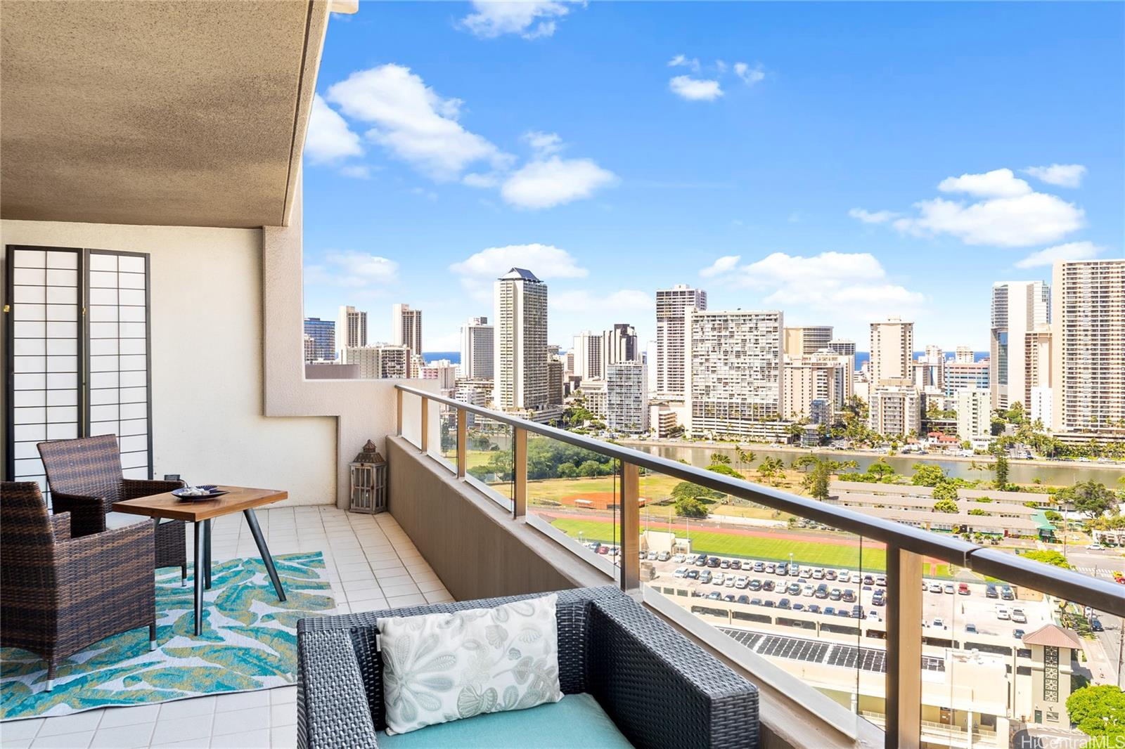 581 Kamoku Street 2408