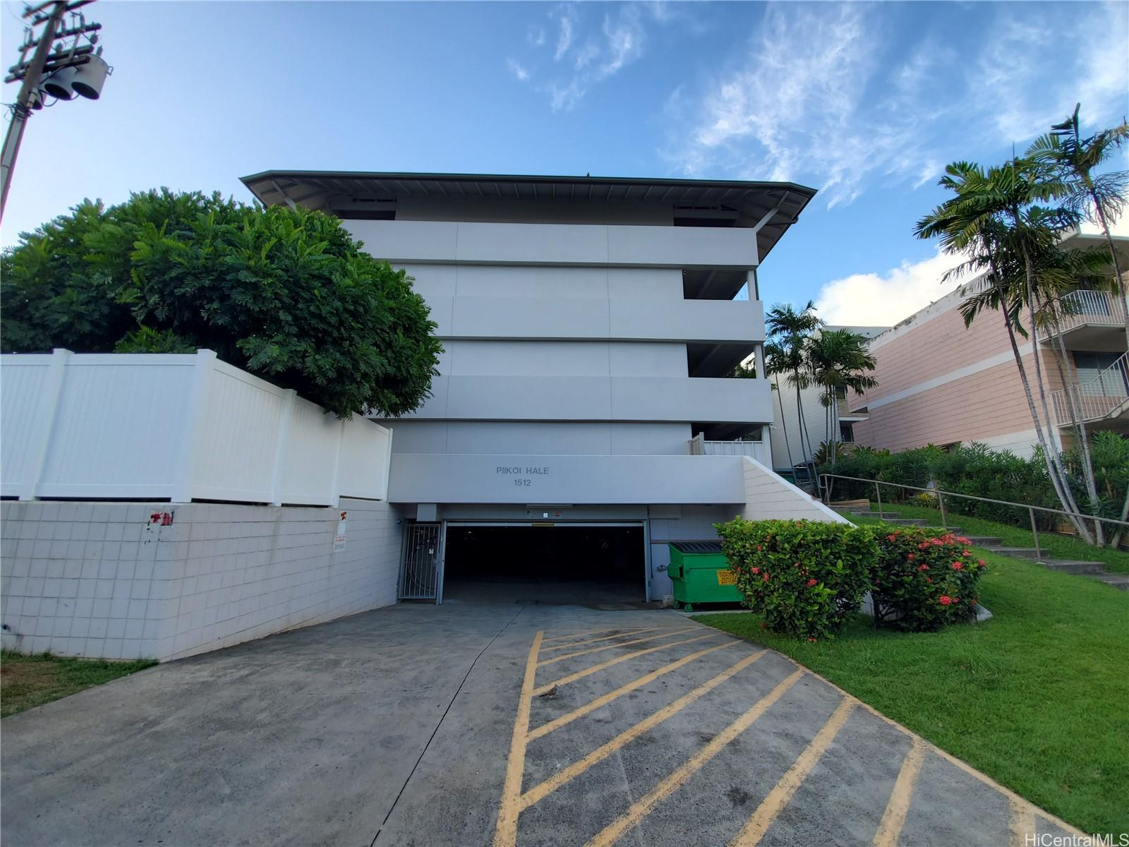1512 Piikoi Street 402