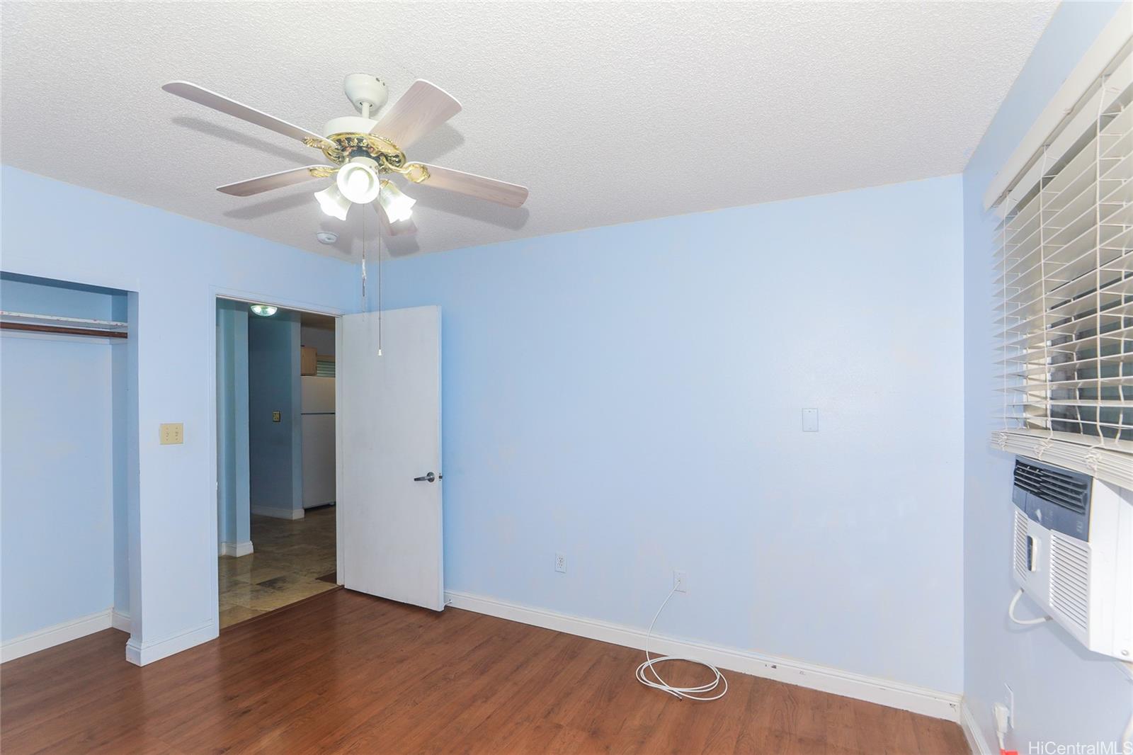 Photo 15 of 25
