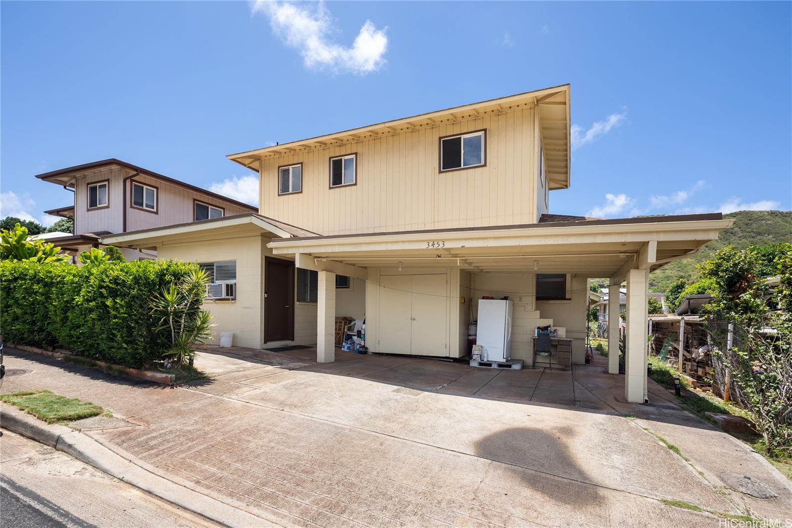 3453 Edna Street