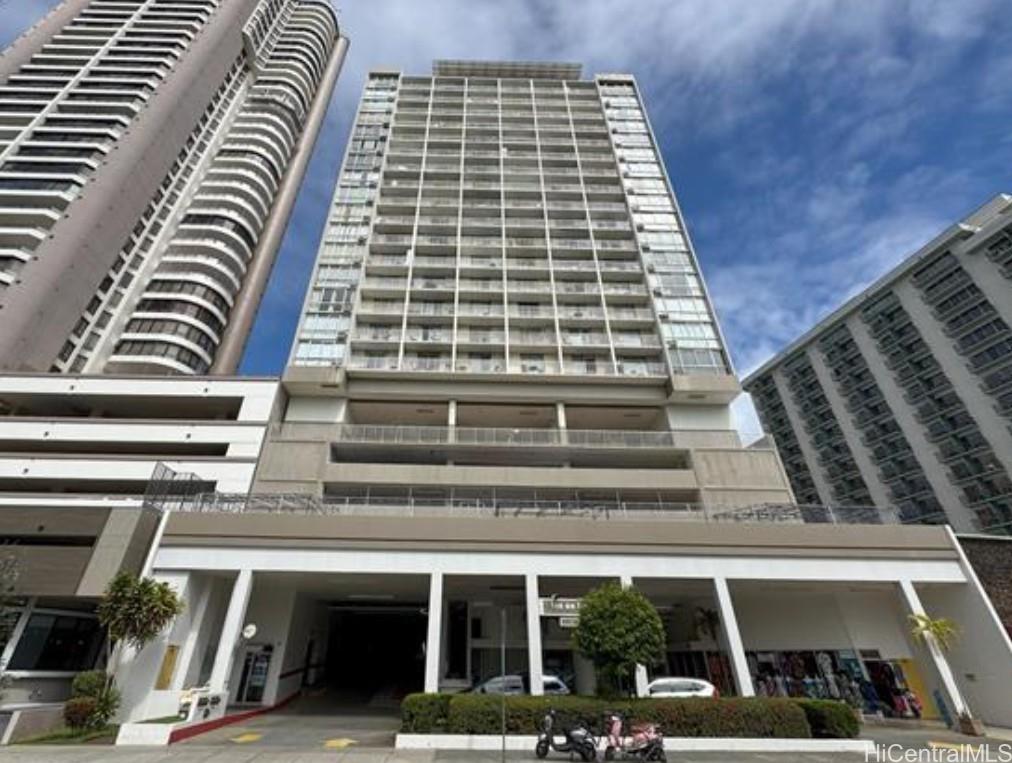 1920 Ala Moana Boulevard 2113