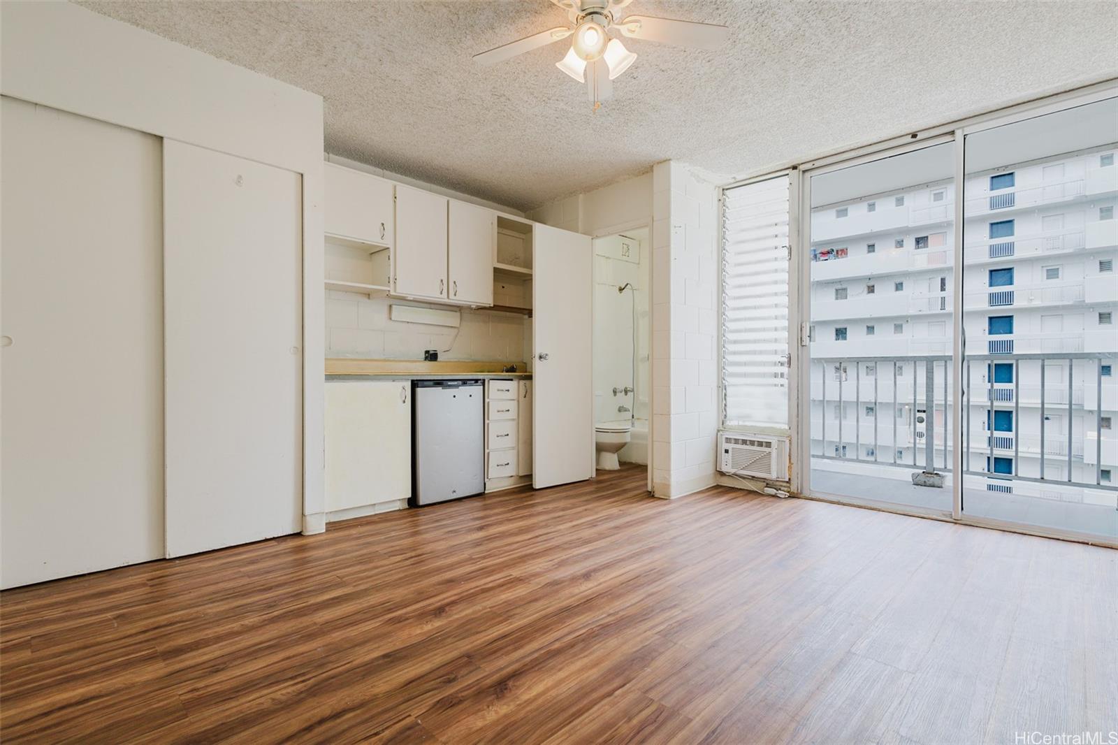 2509 Ala Wai Boulevard 804