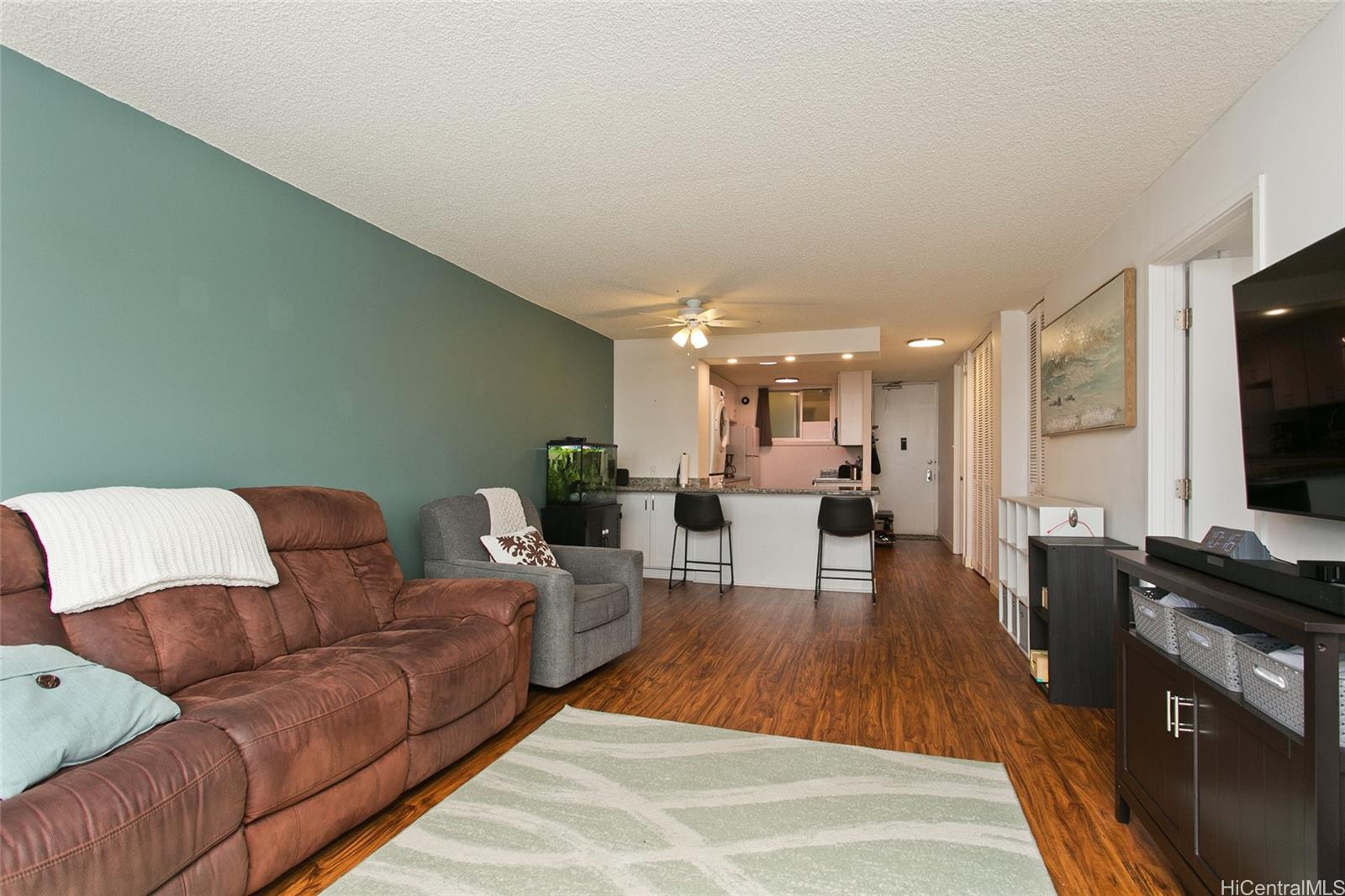 750 Kaheka Street 1406