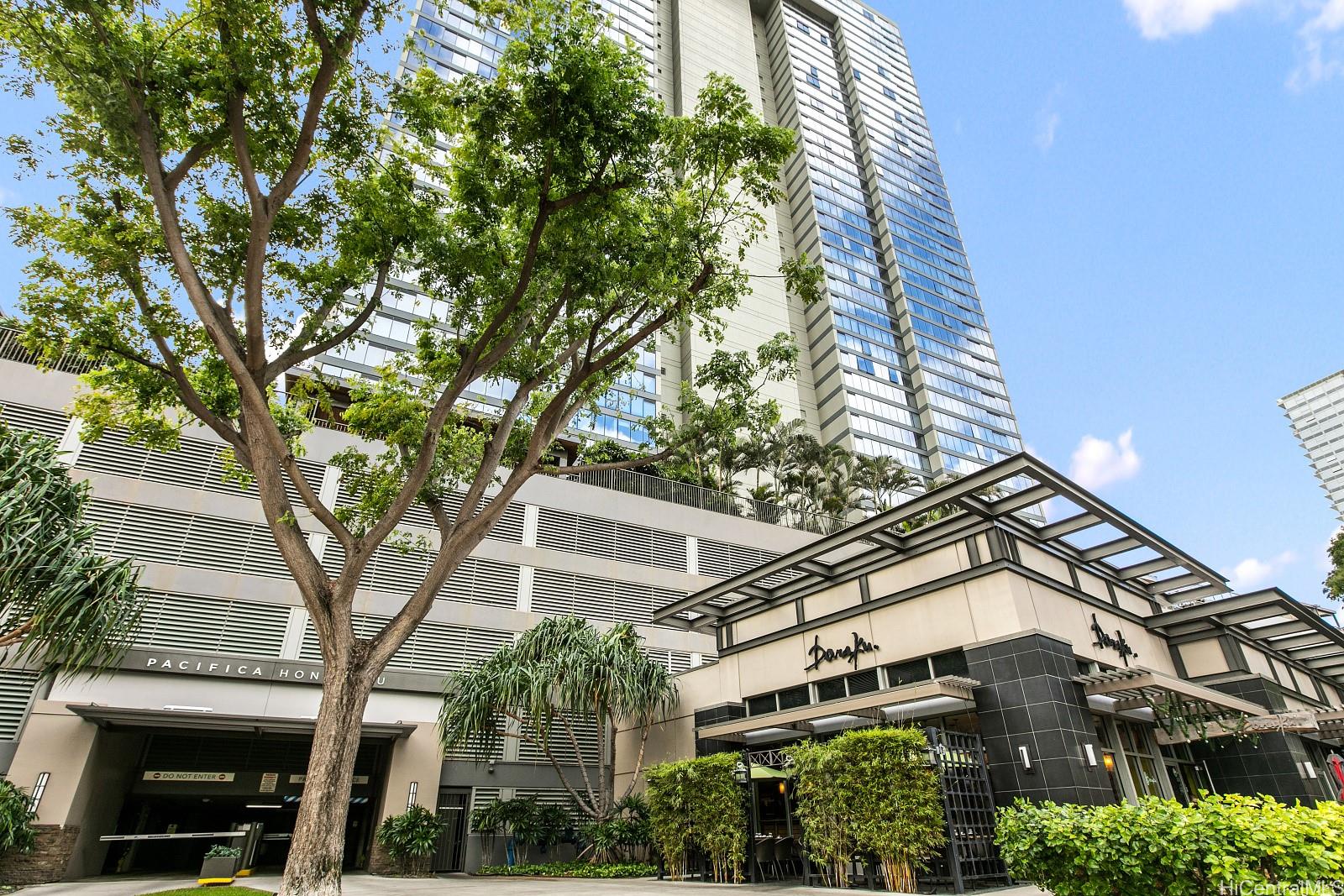1009 Kapiolani Boulevard  Unit 2612