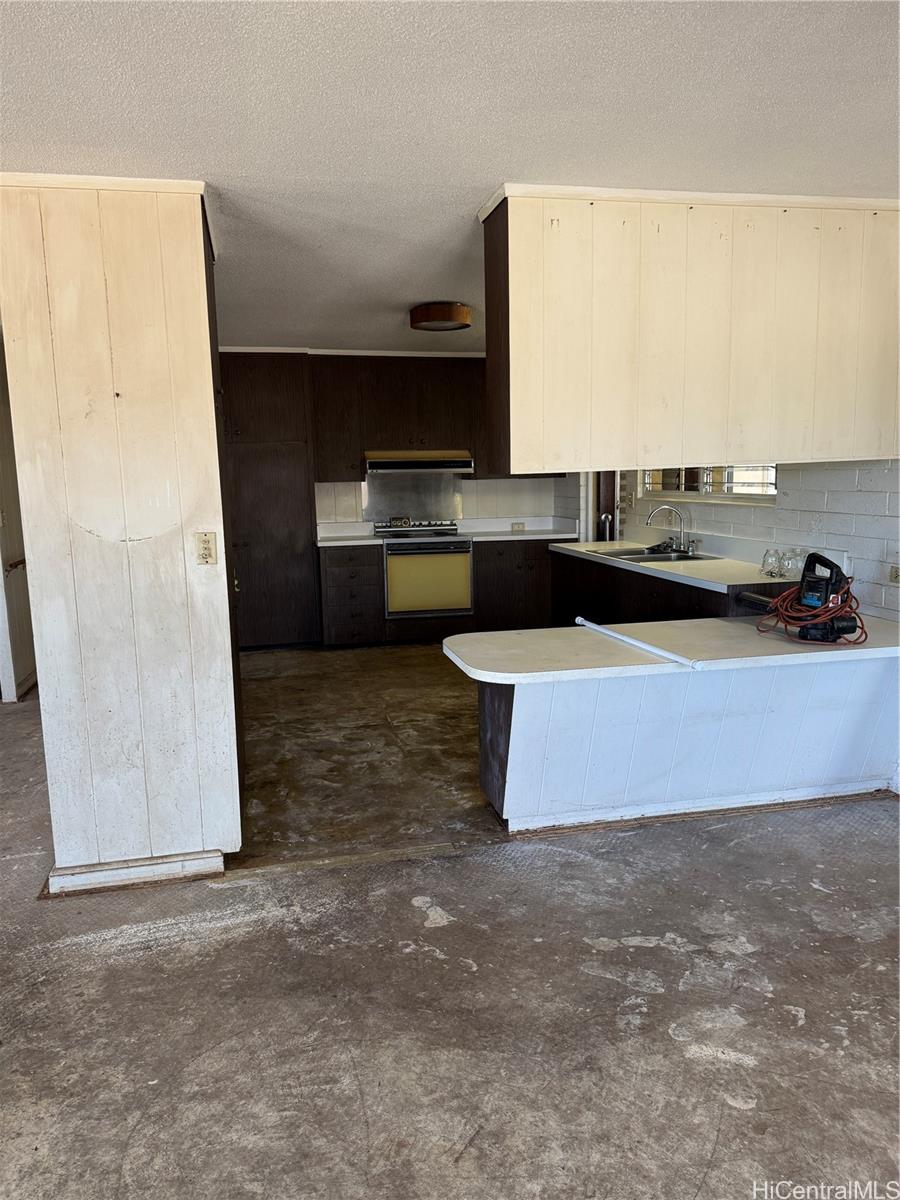 Photo 5 of 15