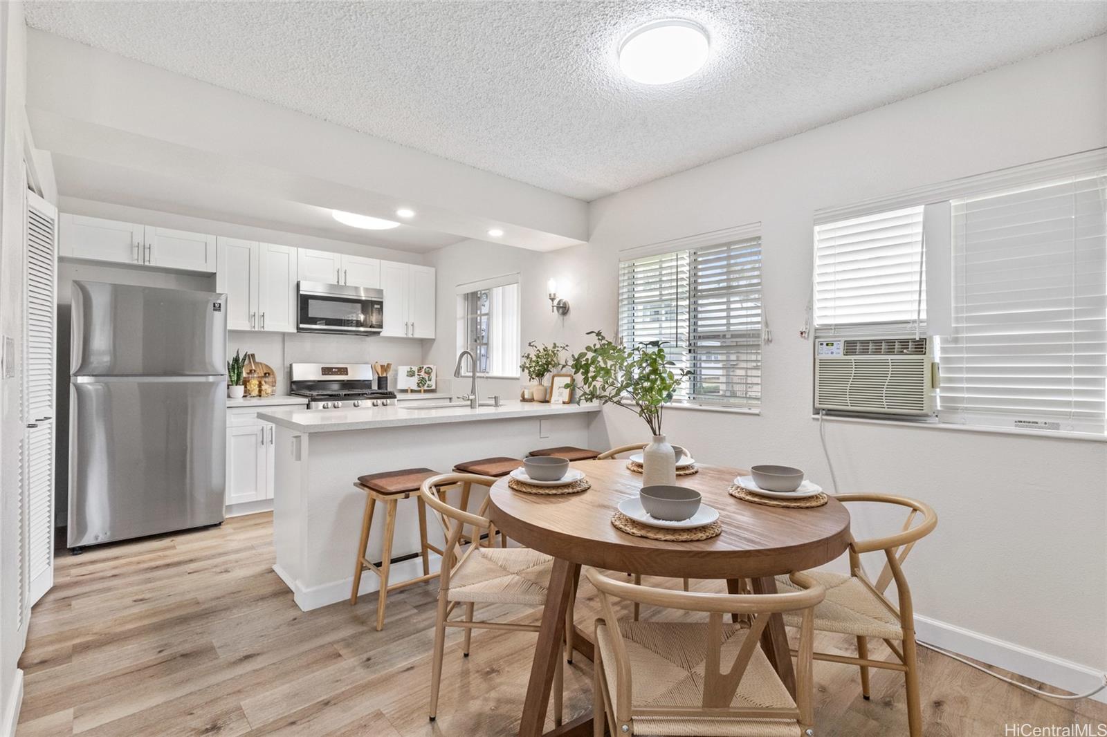 91-1050 Makaaloa Street 11E