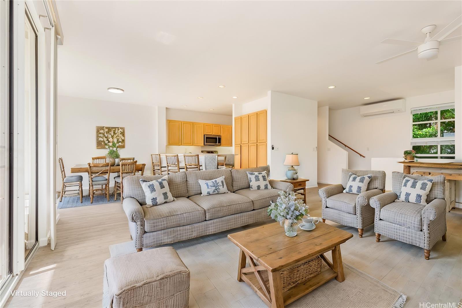 1340 Moanalualani Place 4D