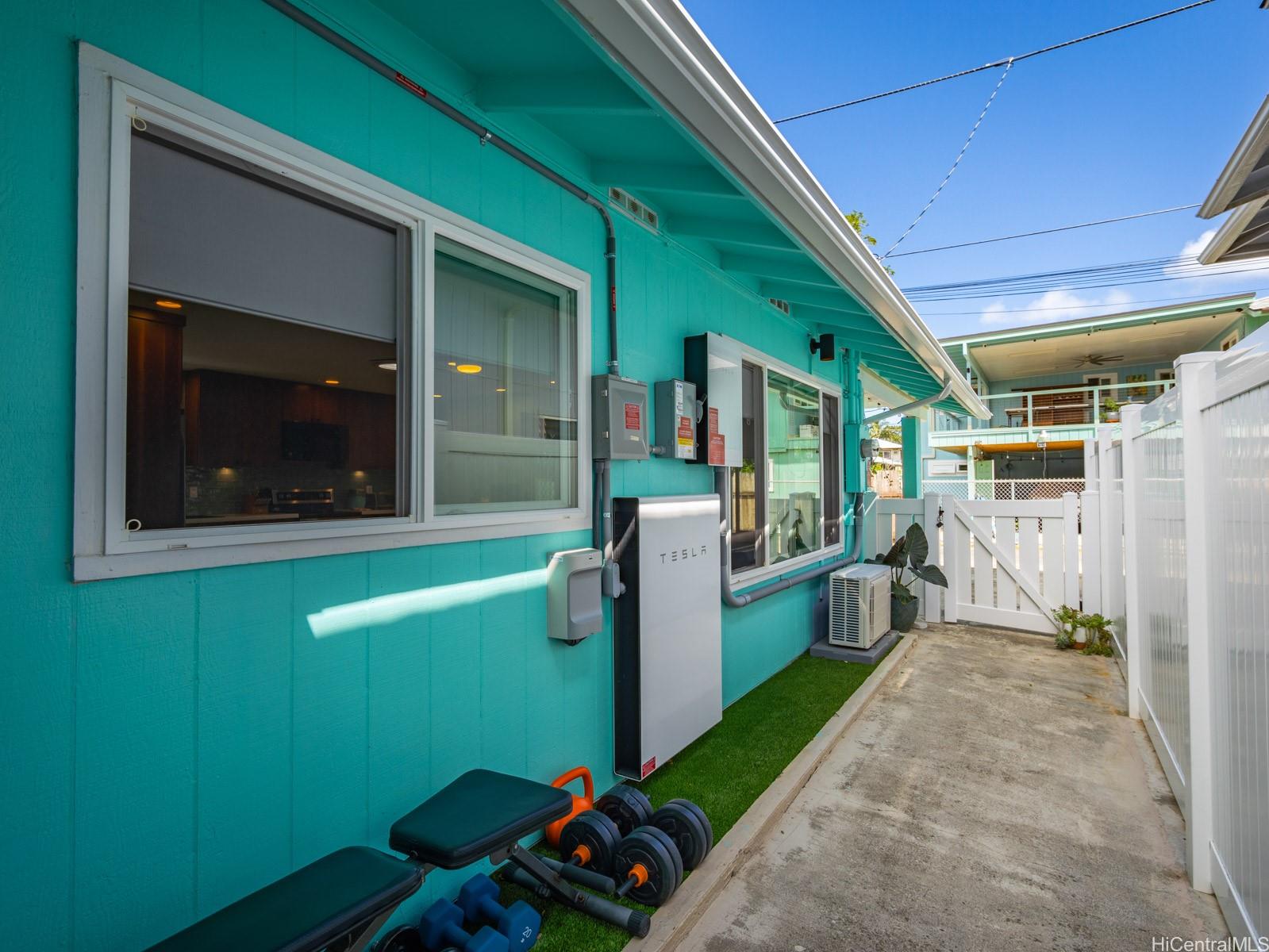 340 Manono Street  Unit 2