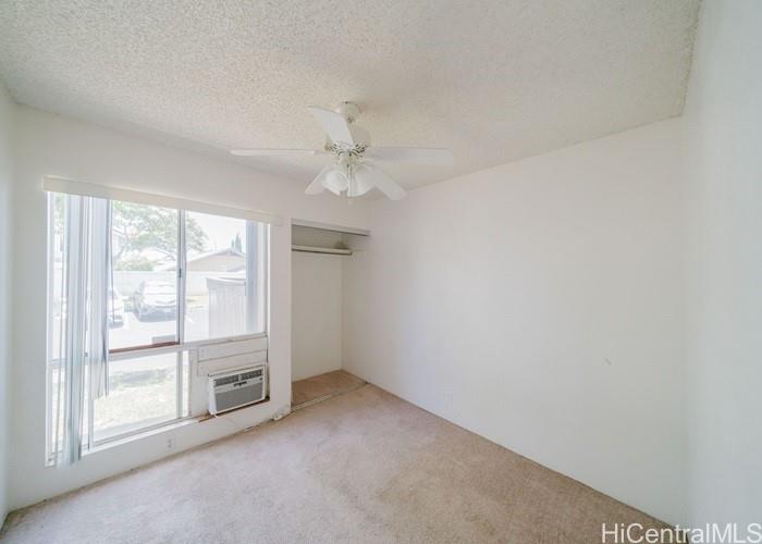 Photo 6 of 22