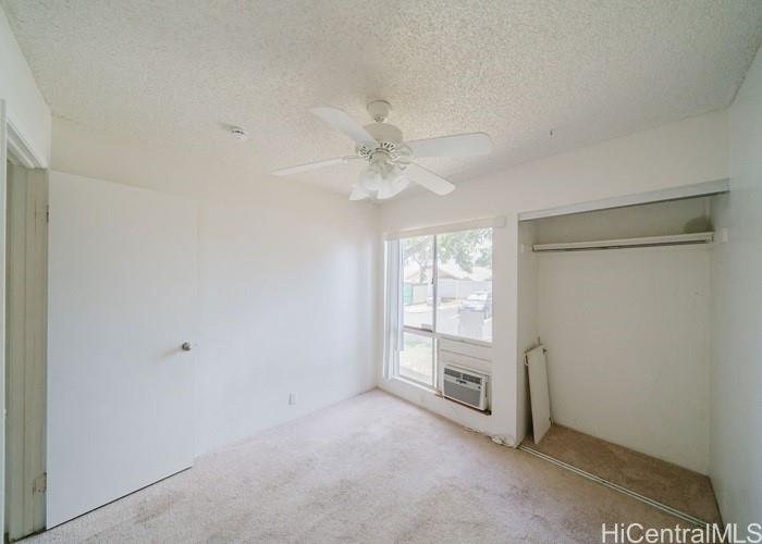 Photo 7 of 22