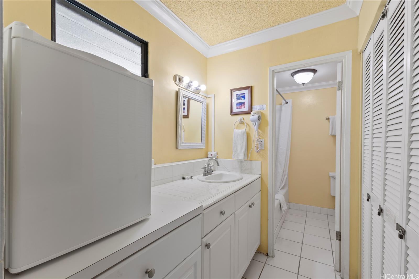 134 Kapahulu Avenue  Unit 618