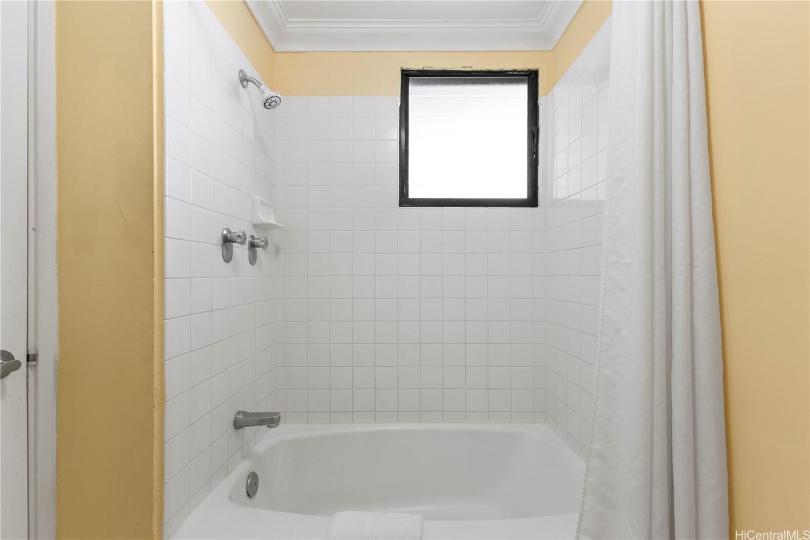 134 Kapahulu Avenue  Unit 618