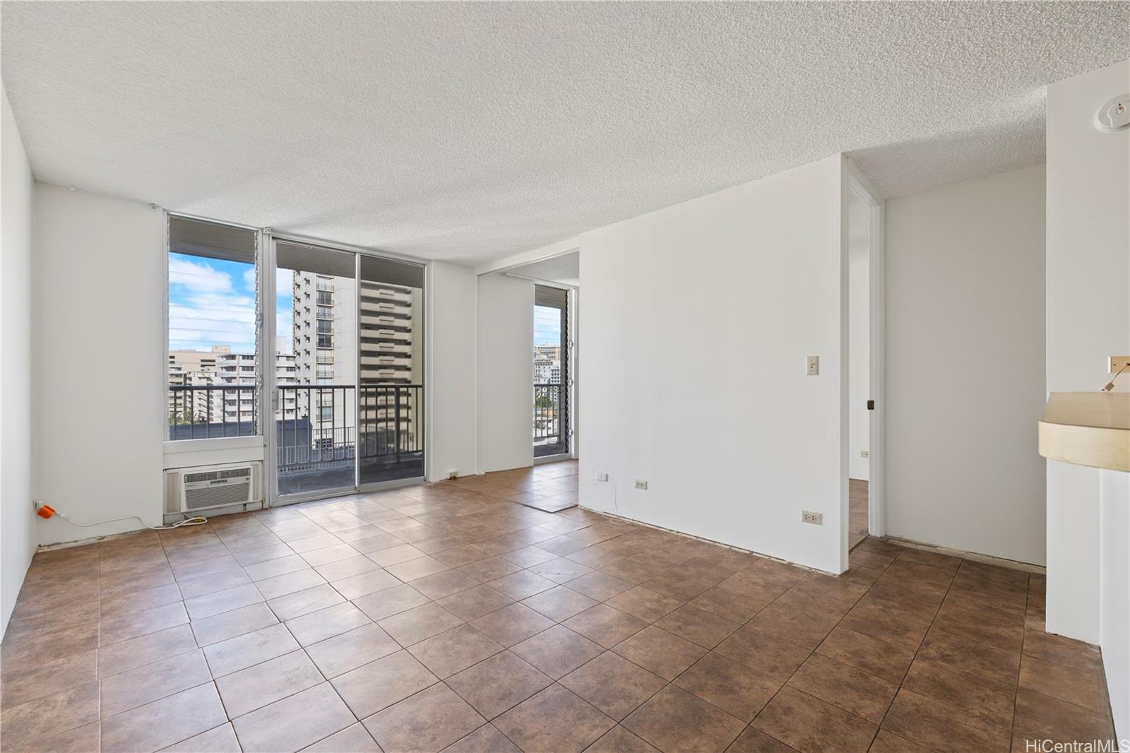 2452 Tusitala Street 1003