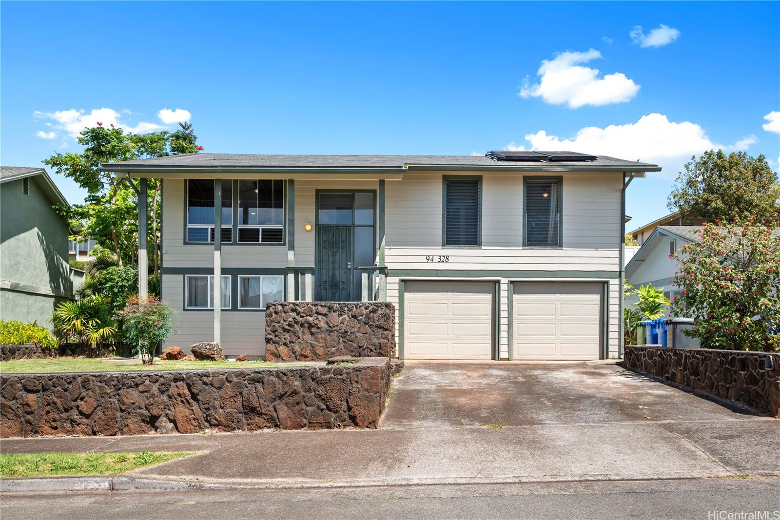 94-328 Hakamoa Street