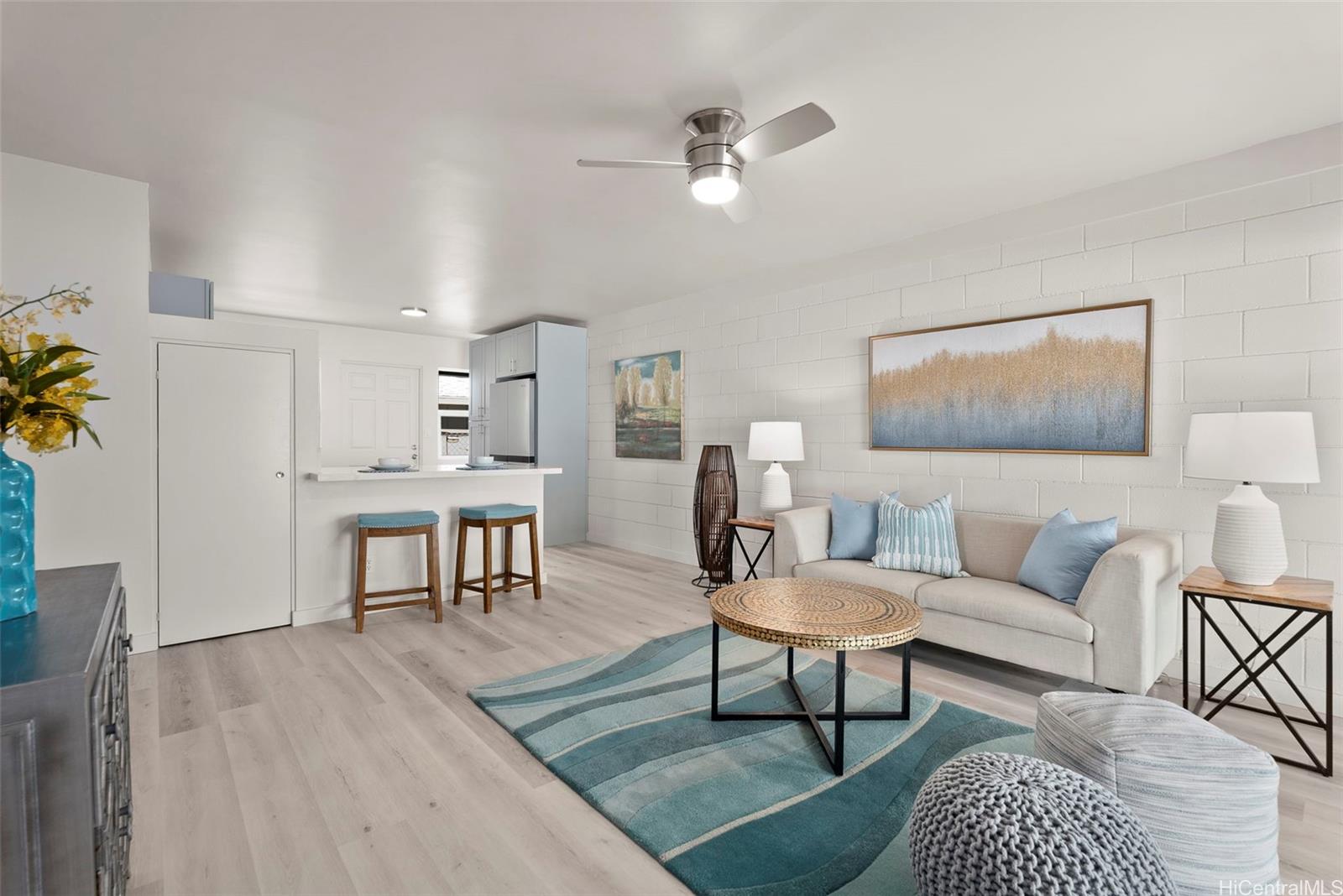 1210 Hooli Circle
