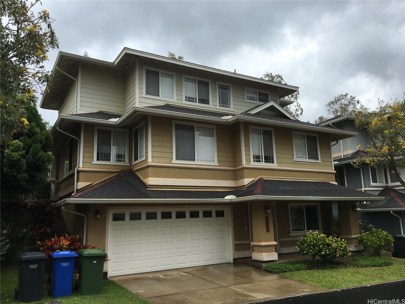 92-1083 Palahia Street M