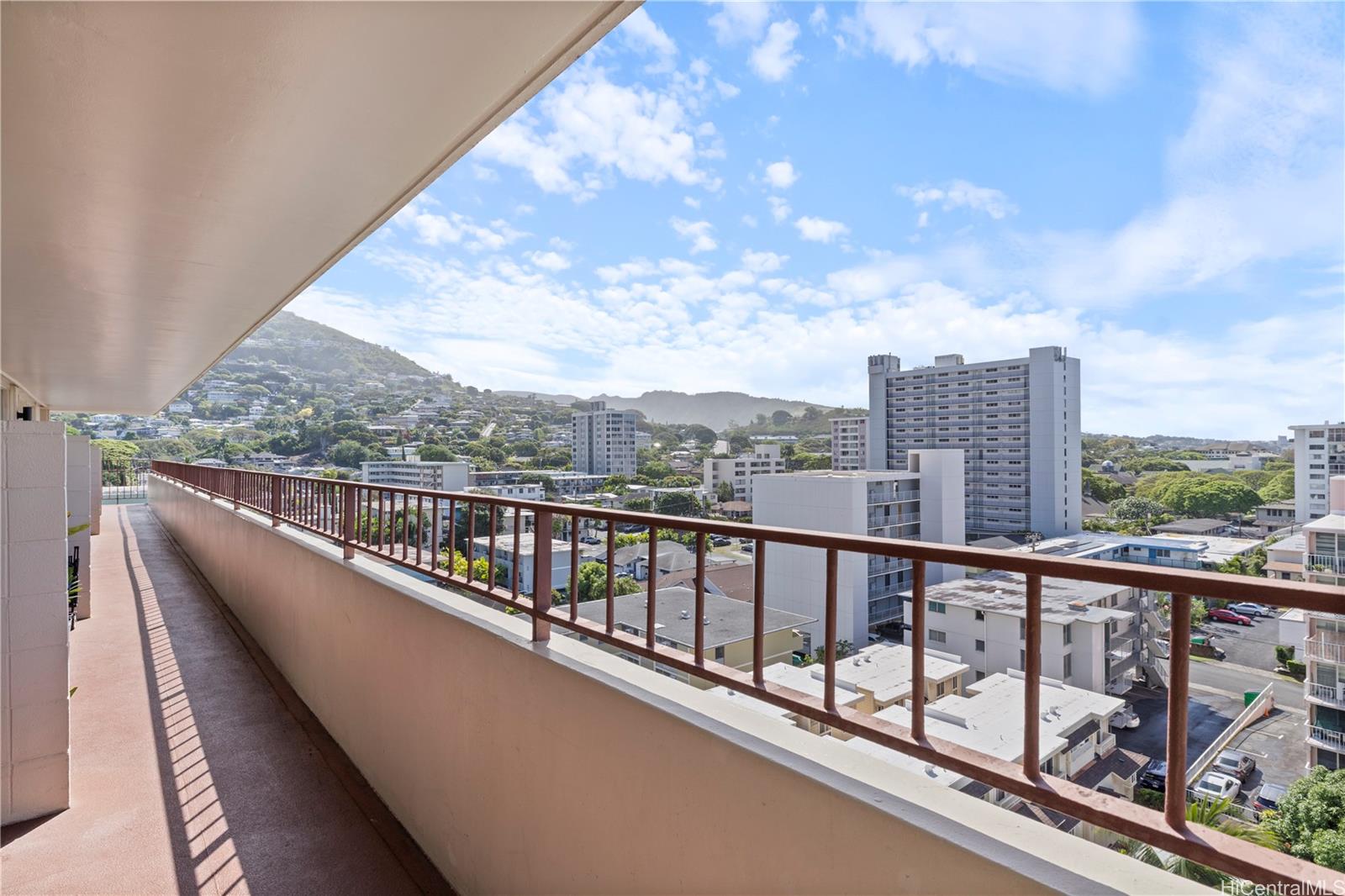 1710 Makiki Street  Unit 1005