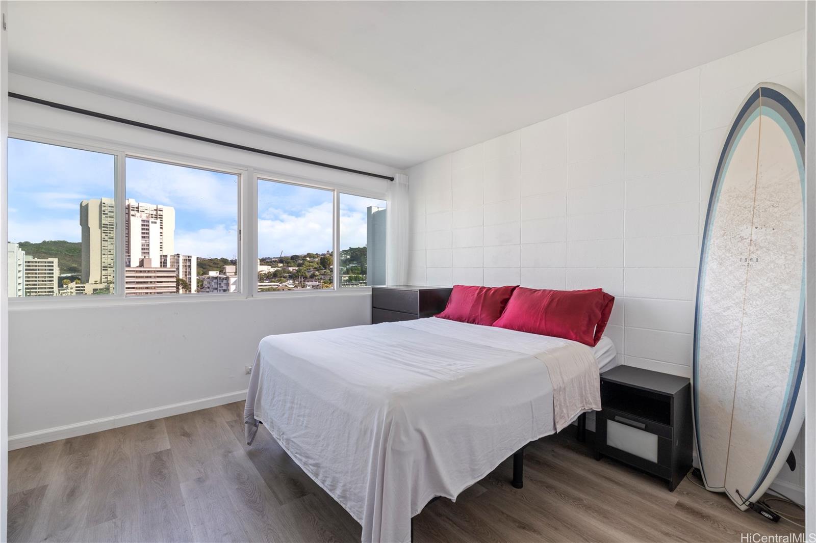 1710 Makiki Street  Unit 1005