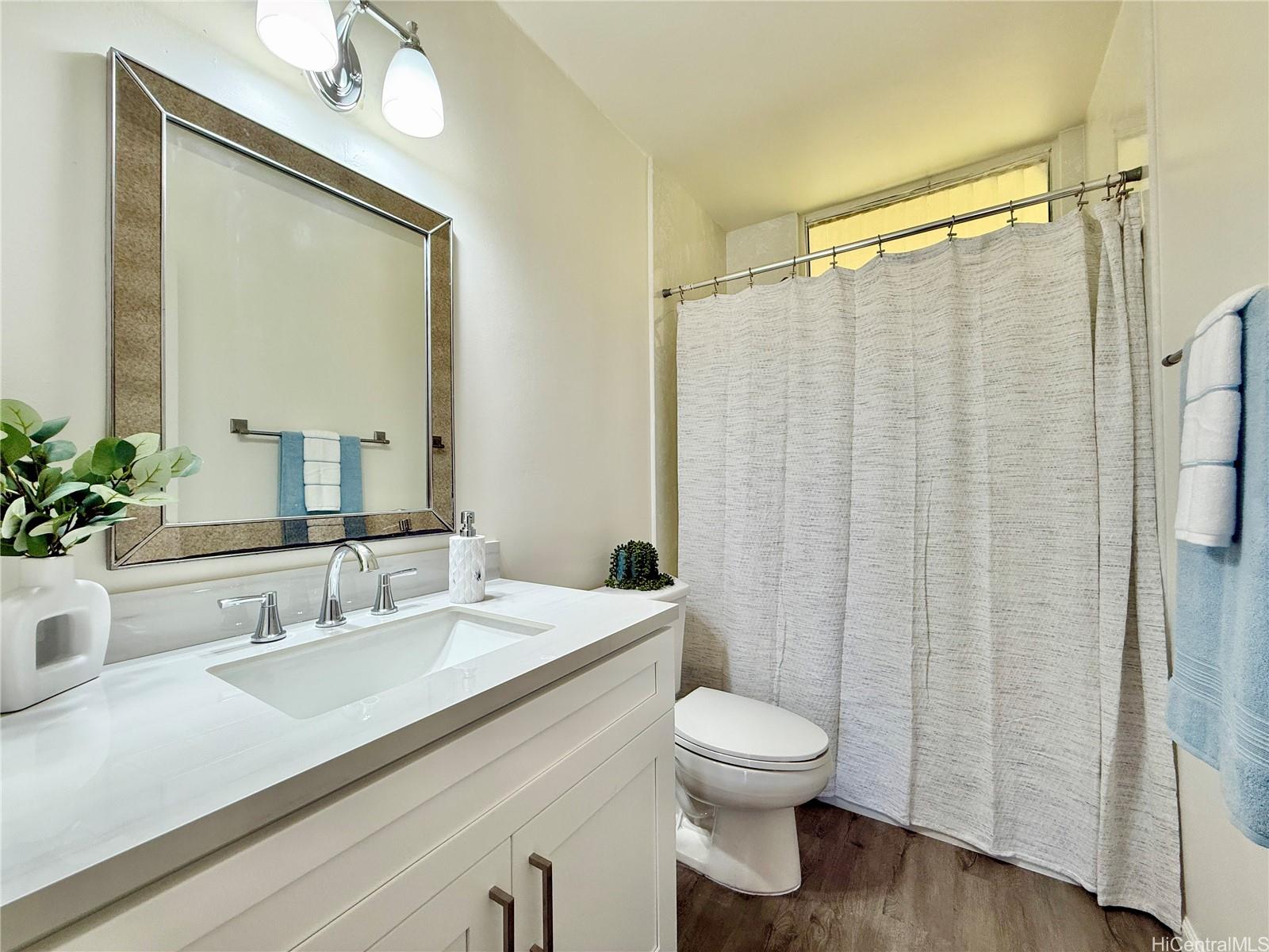 95-2055 Waikalani Place  Unit B204