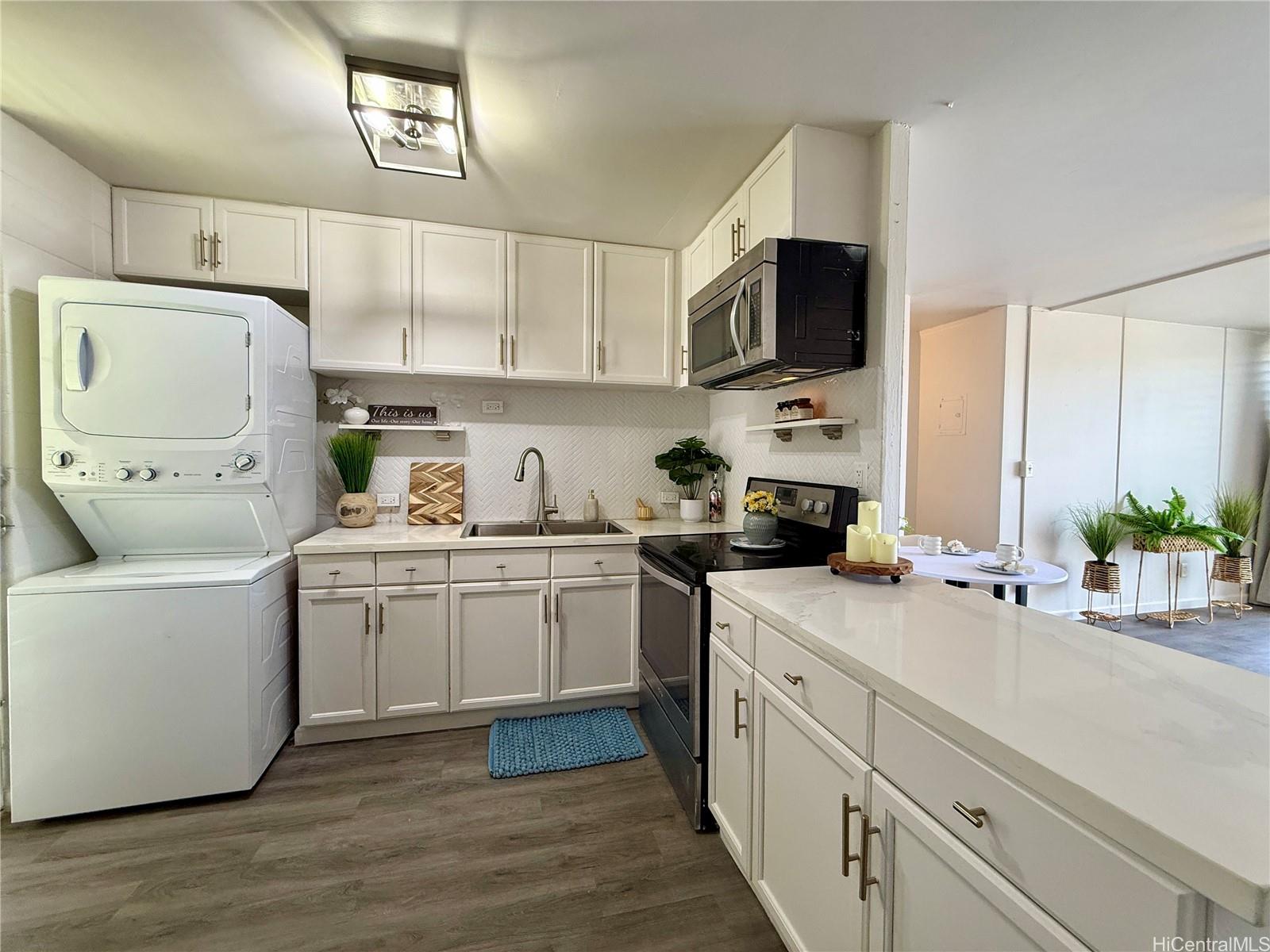95-2055 Waikalani Place  Unit B204