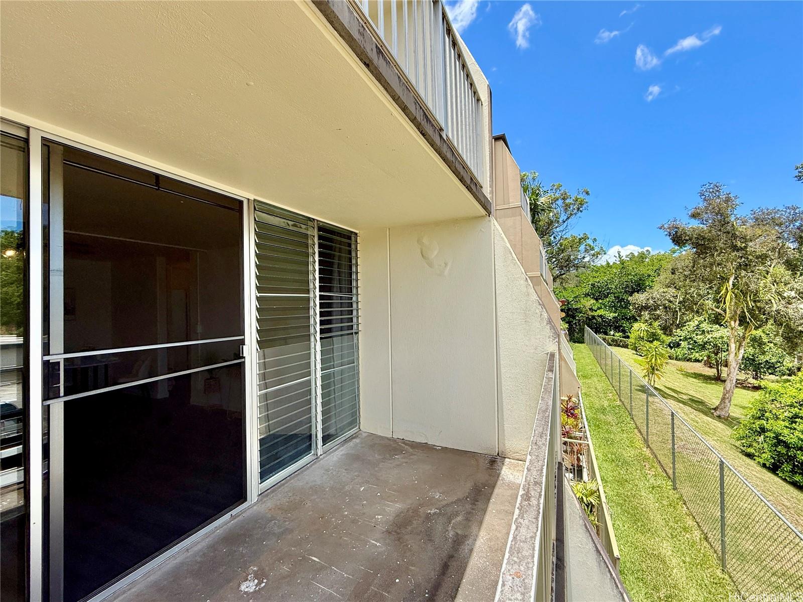 95-2055 Waikalani Place  Unit B204