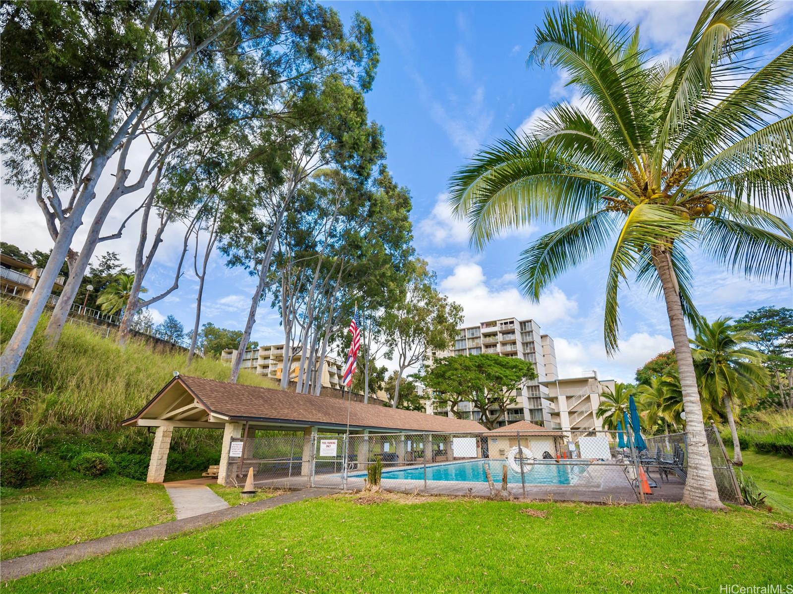 95-2055 Waikalani Place  Unit B204