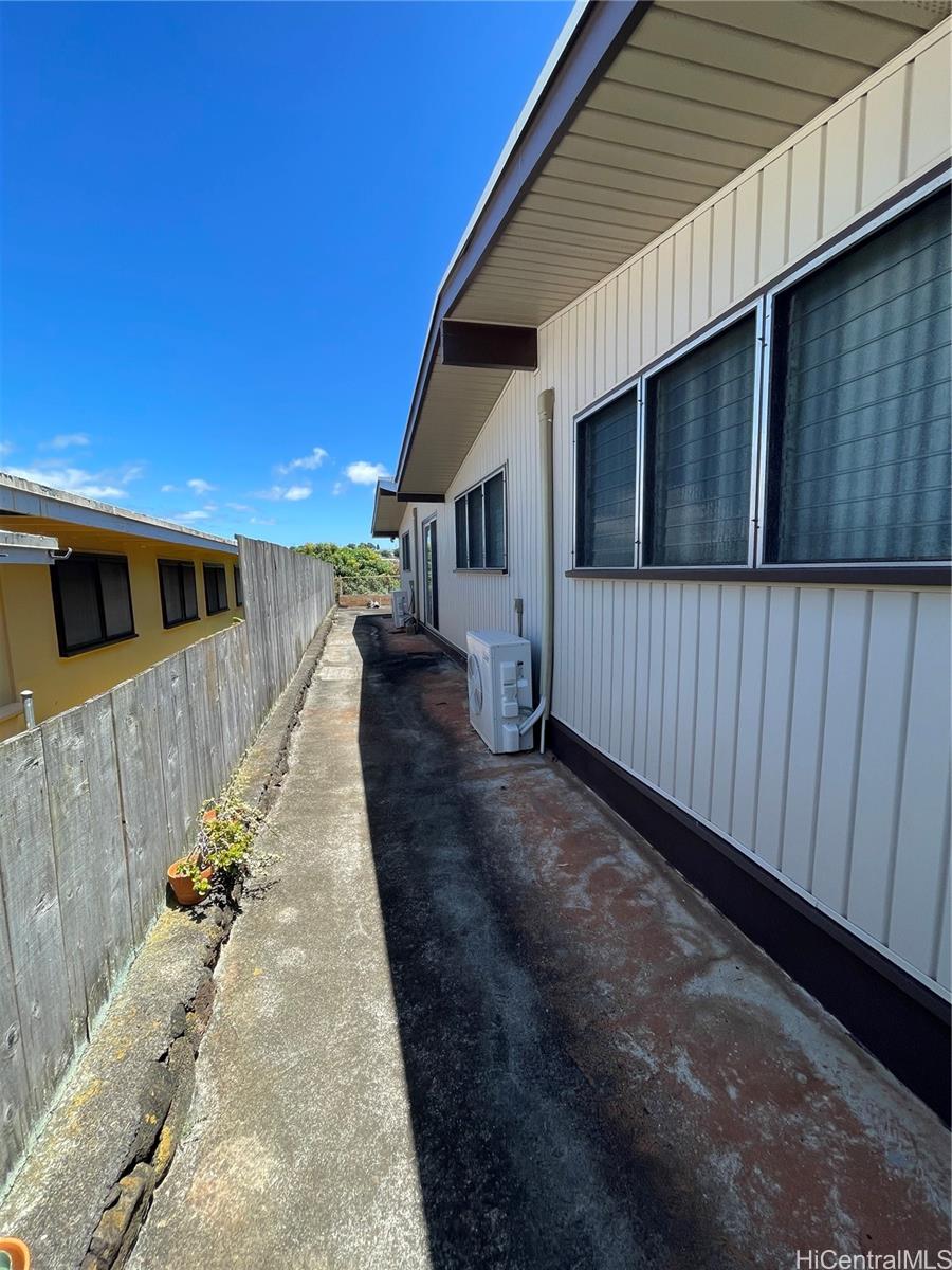 Photo 20 of 25