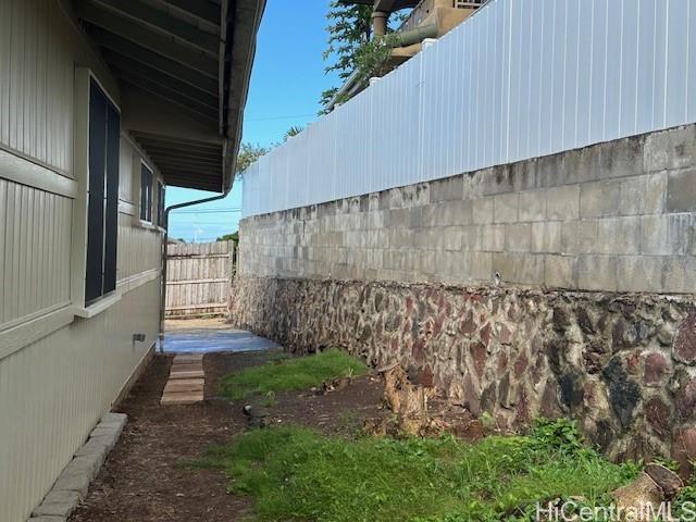 Photo 5 of 25
