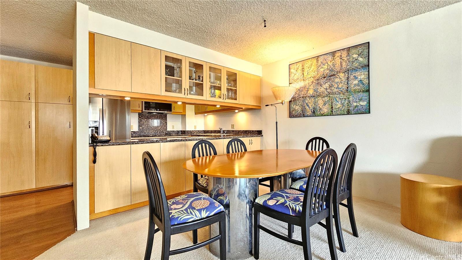 55 S Kukui Street  Unit D2701
