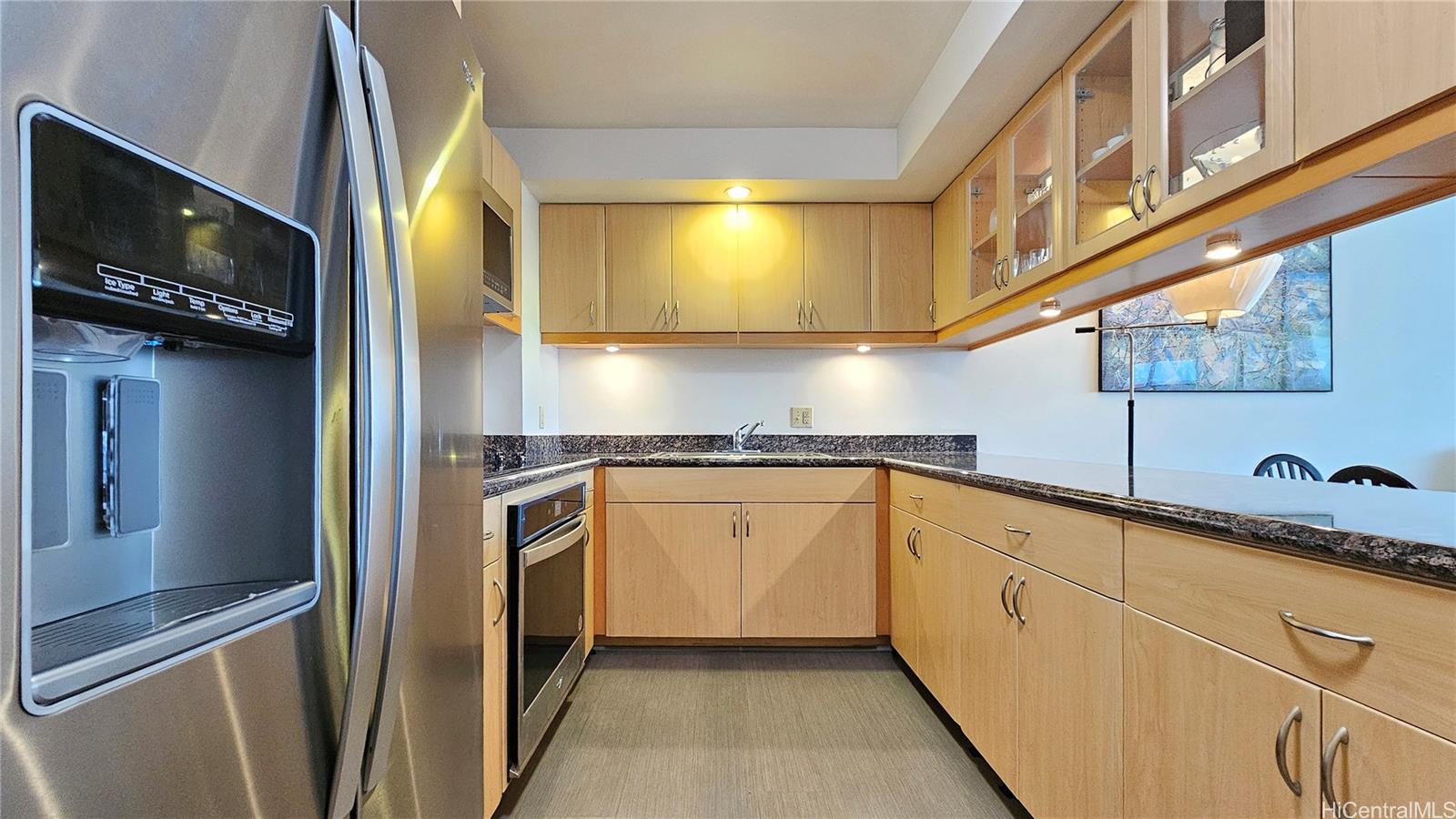 55 S Kukui Street  Unit D2701