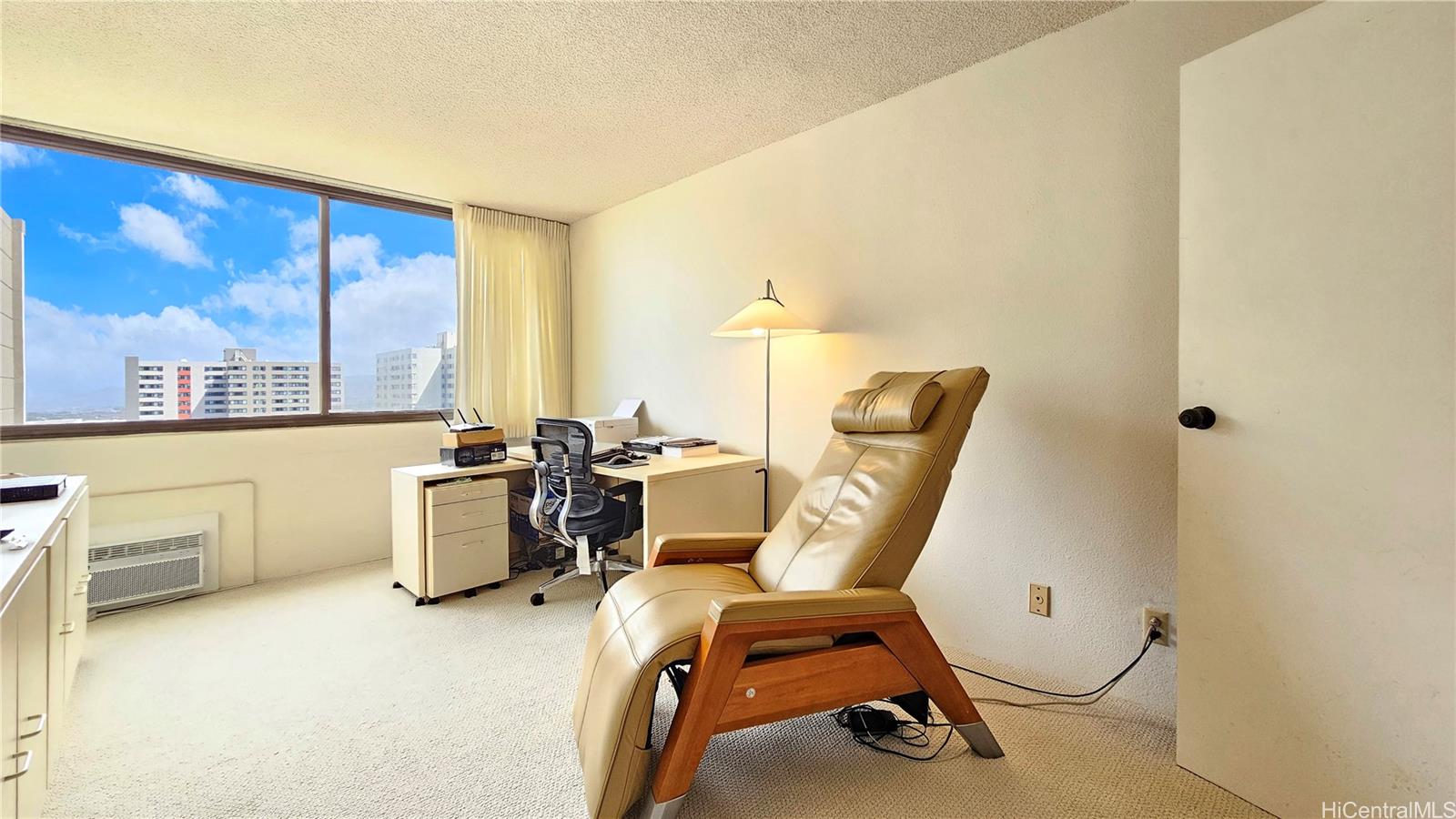 55 S Kukui Street  Unit D2701
