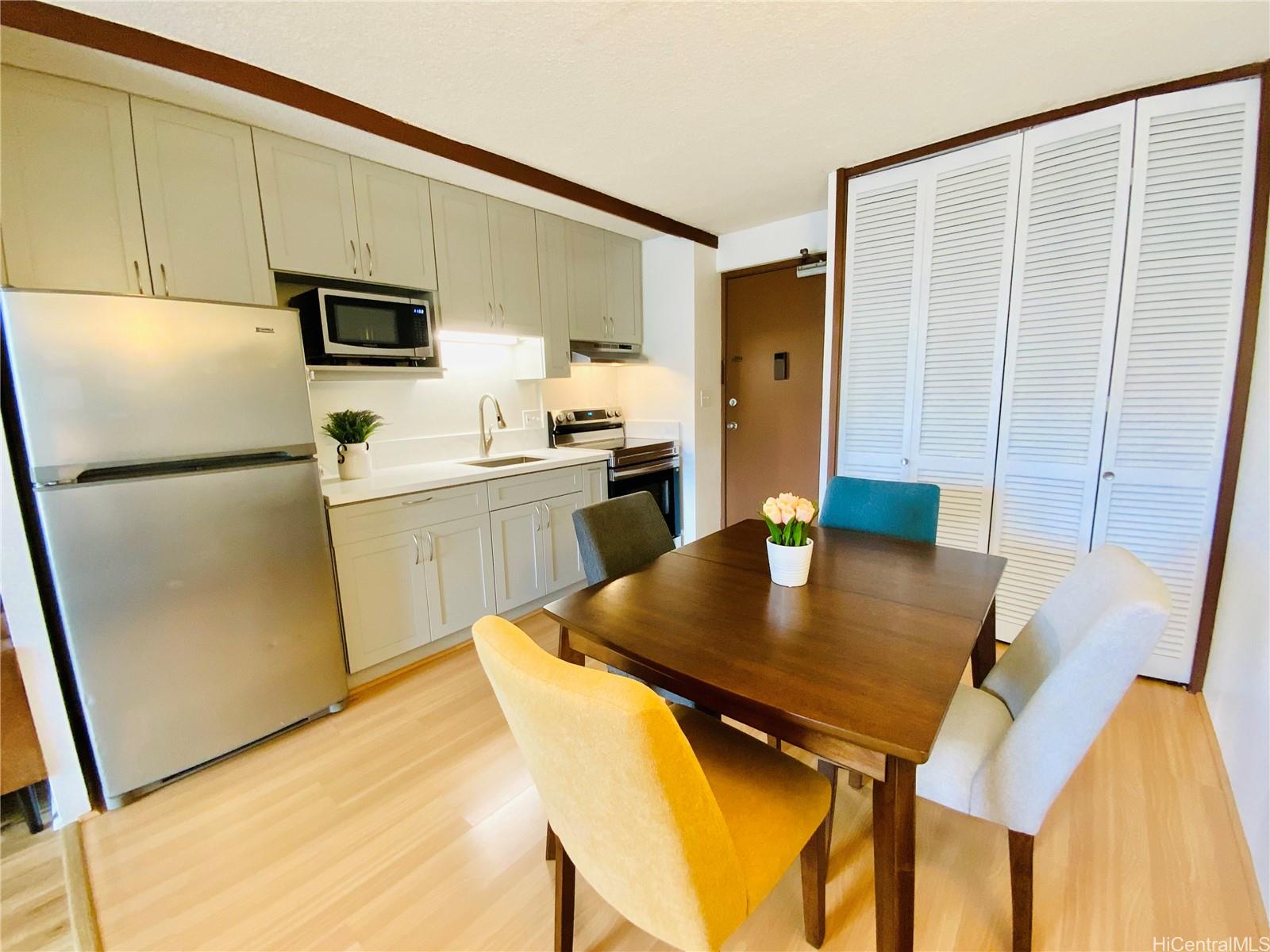 1655 Makaloa Street  Unit 911
