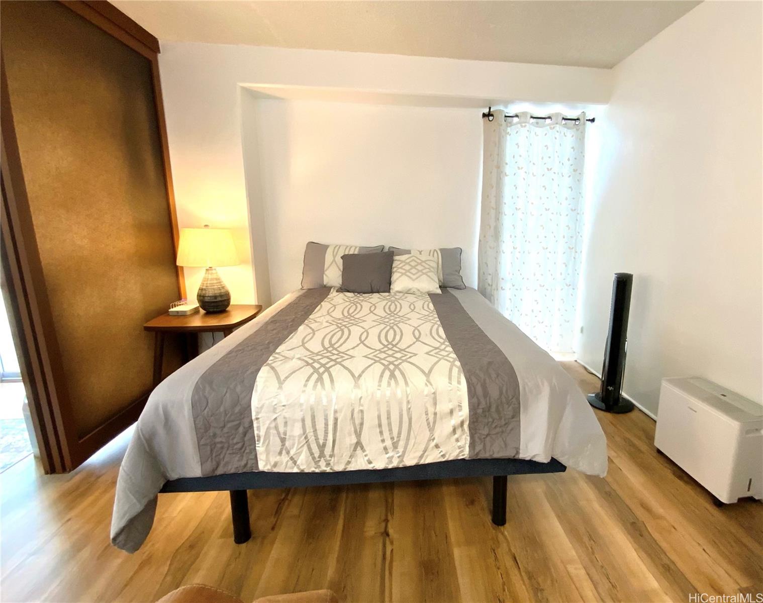 1655 Makaloa Street  Unit 911