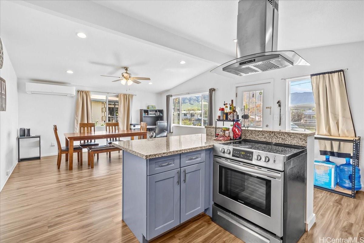 87-1698 Farrington Highway L