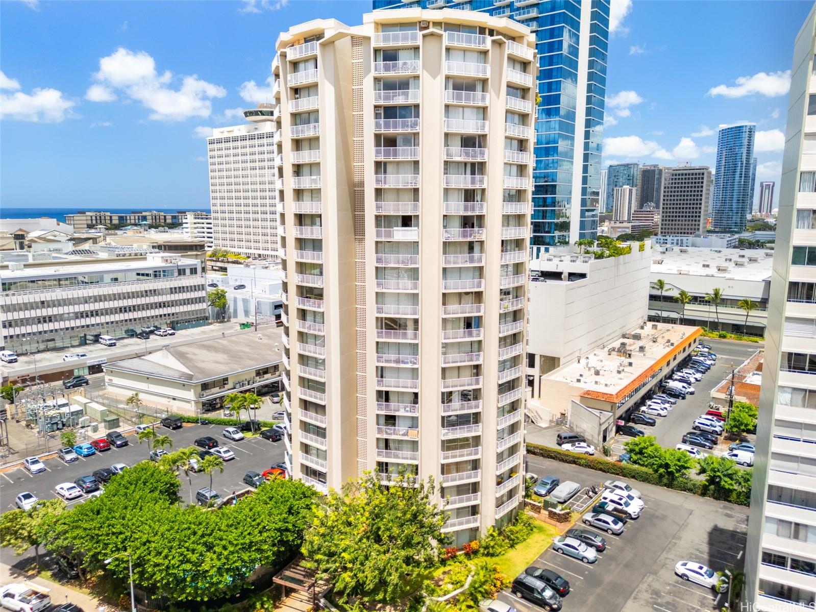 750 Amana Street 1203
