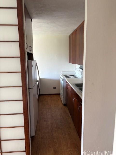 Photo 6 of 16