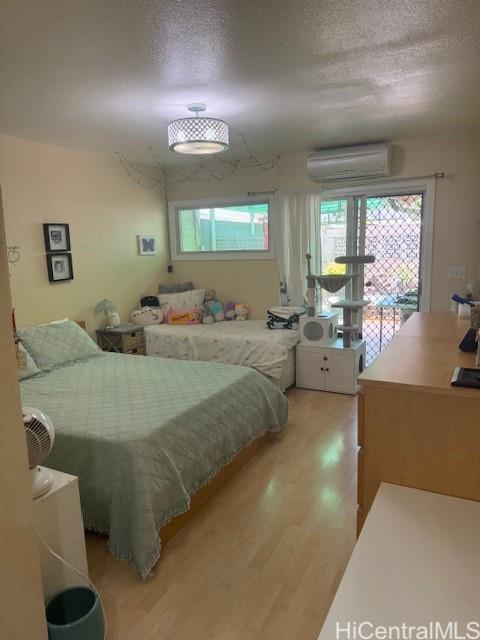 Photo 12 of 21