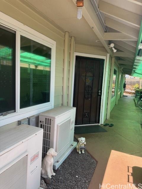 Photo 18 of 21