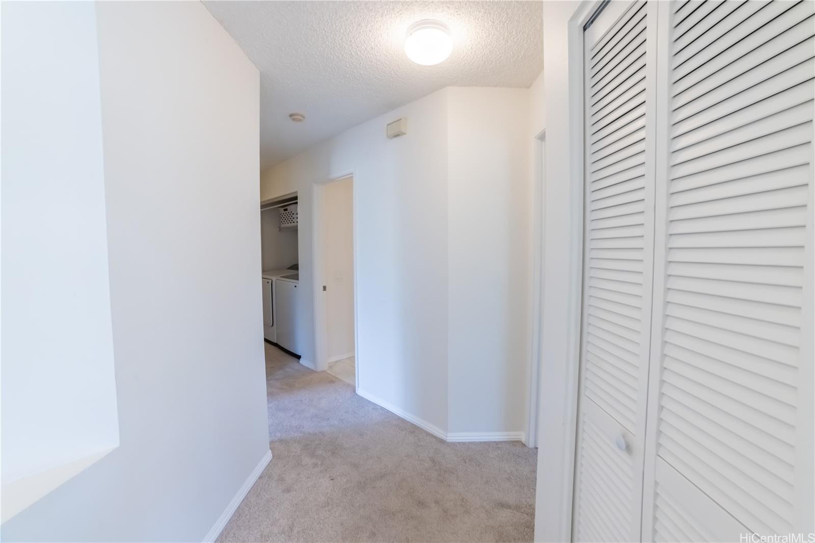 Photo 13 of 25