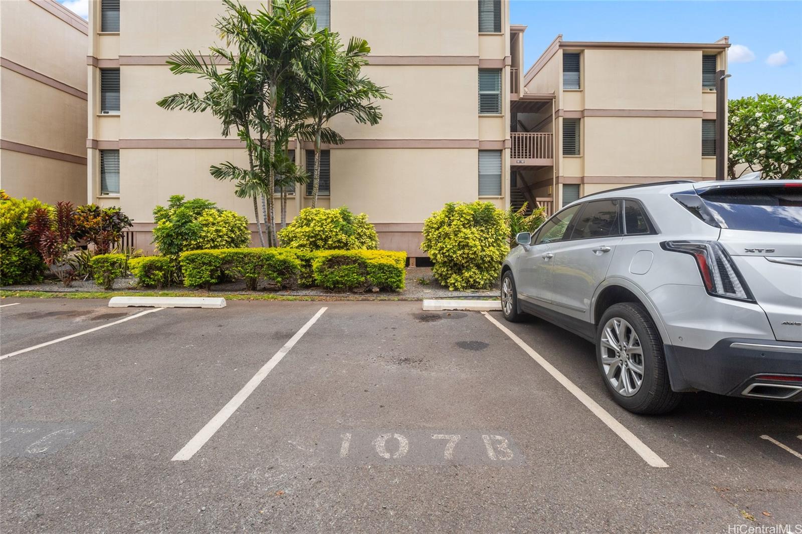 84-707 Kiana Place  Unit 107B