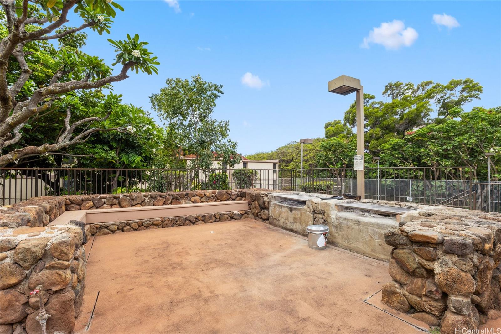84-707 Kiana Place  Unit 107B